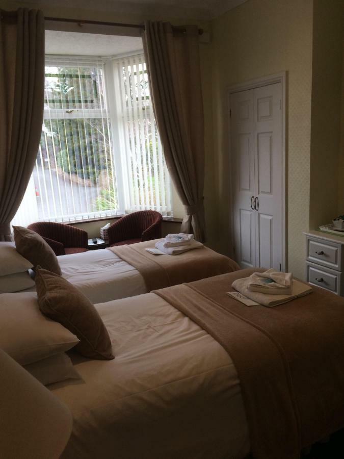 Southcombe Guesthouse Sidmouth Bagian luar foto