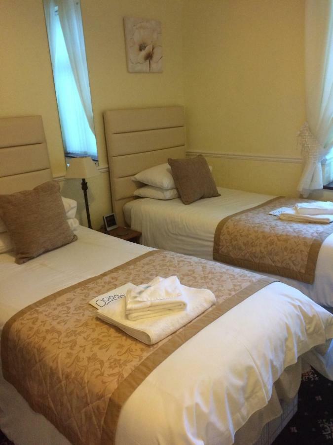 Southcombe Guesthouse Sidmouth Bagian luar foto